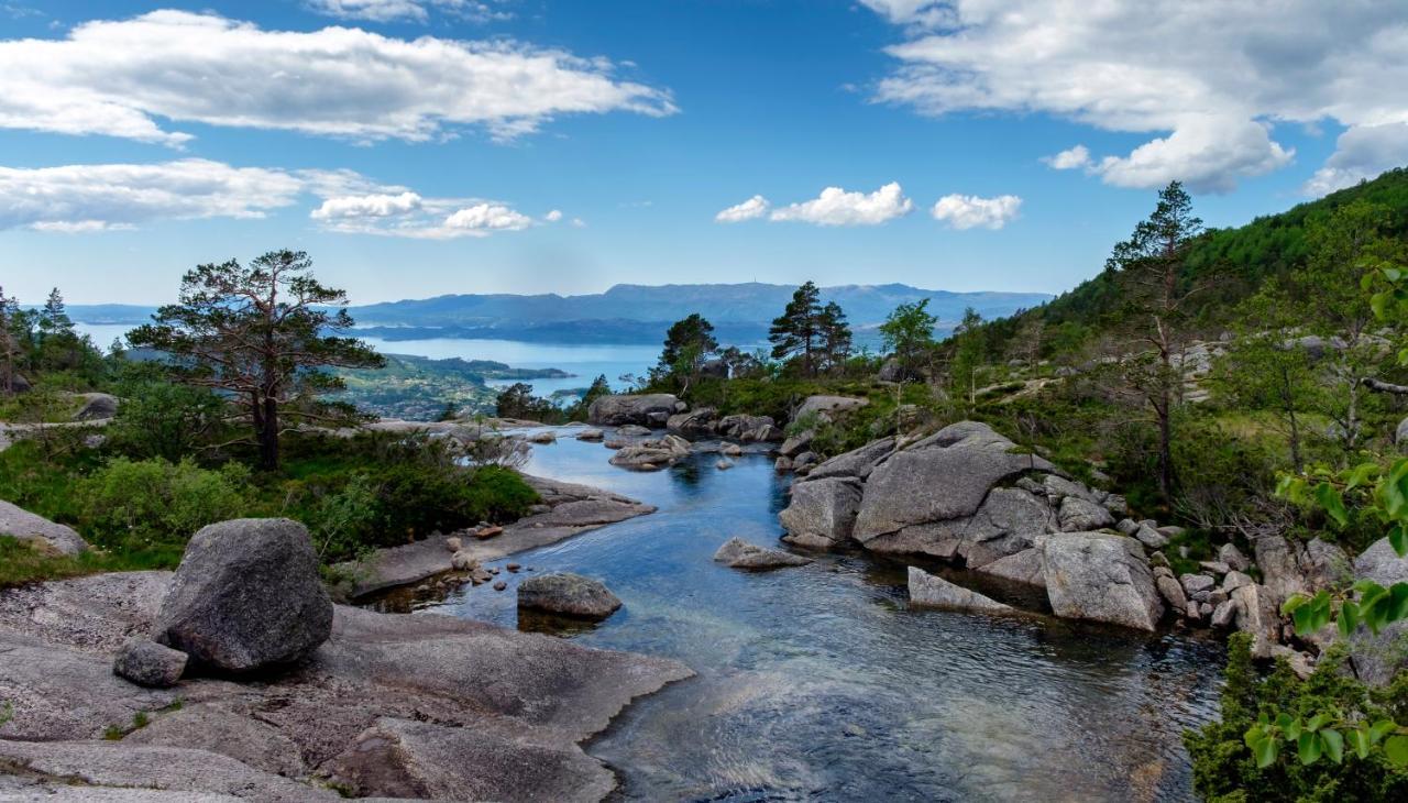 Husnes Sentrum Hotell Kültér fotó